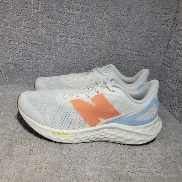 New Balance Shoes - New Balance Fresh Foam Arishi v4 Unisex Size US W9.5 M8 Sea Salt Running Shoes